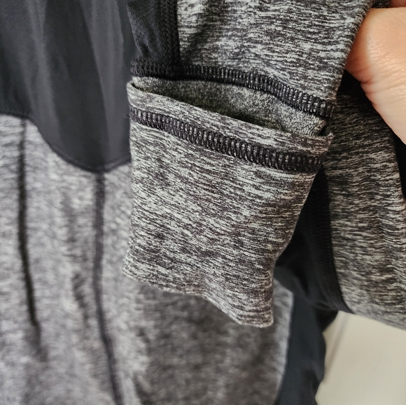 Lululemon Long Sleeve Top - Picture 3 of 6